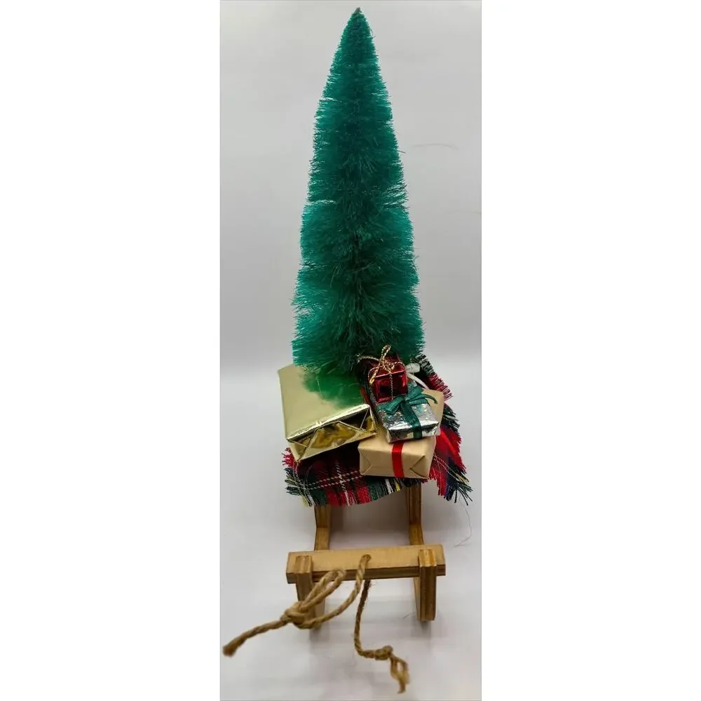 Byers Choice Snow Sleigh With Christmas Presents And Tree
